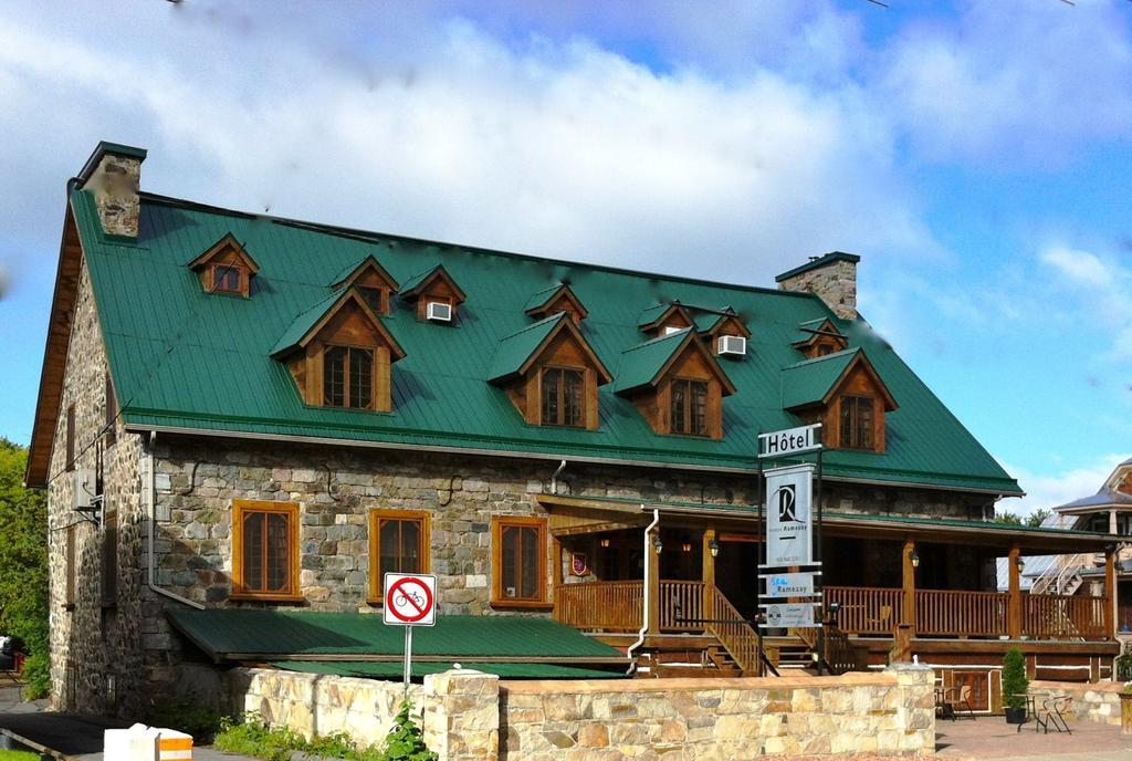 Manoir Ramezay Hotel Marieville Exterior photo